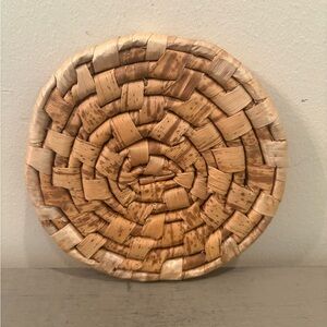 VTG Round Woven Basket Weave Trivet